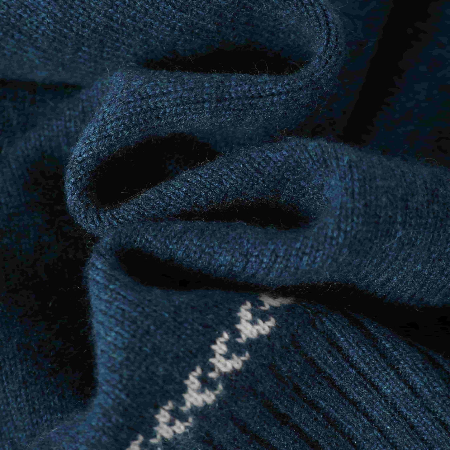 100% cashmere fashion warm ladies v-neck cashmere vest