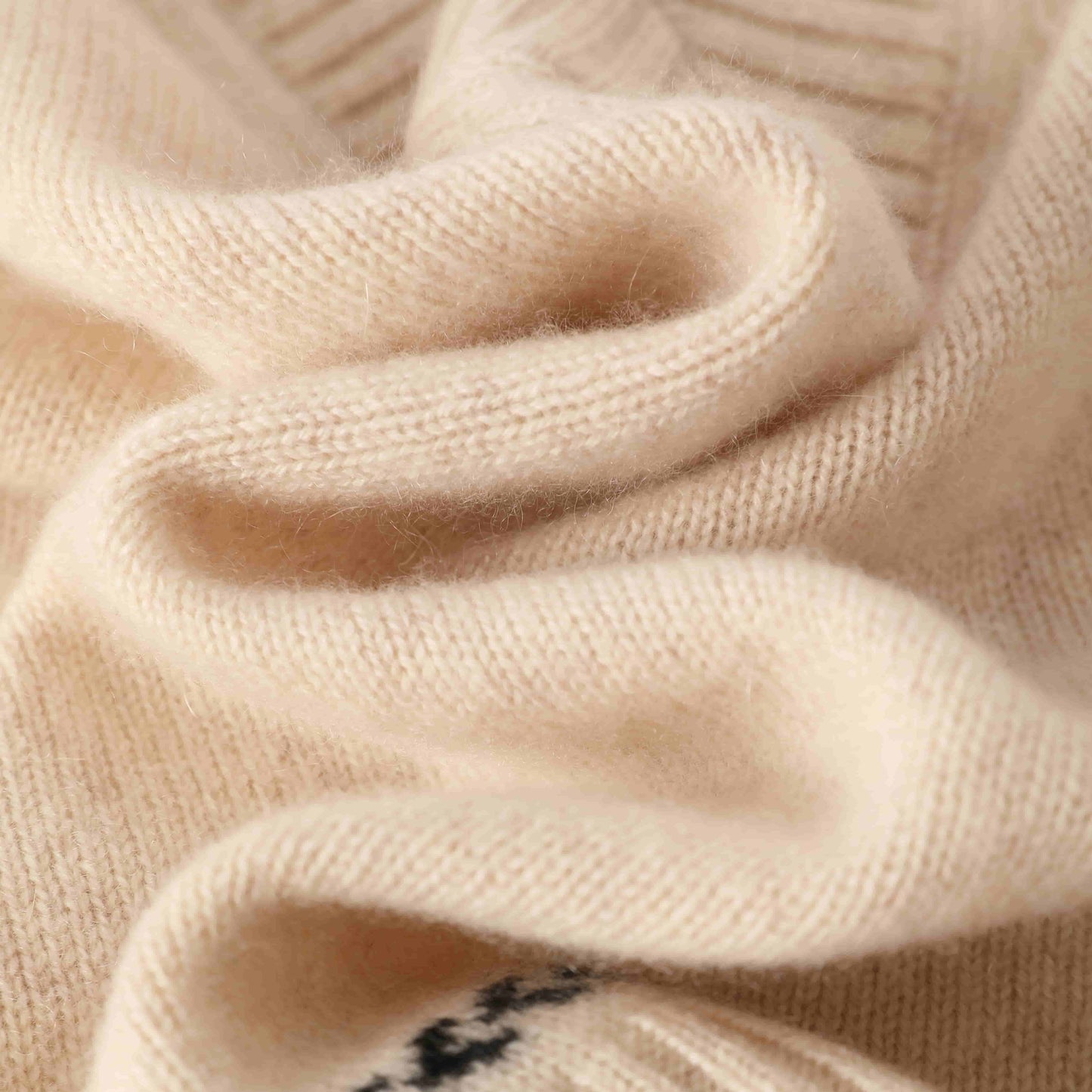 100% cashmere fashion warm ladies v-neck cashmere vest