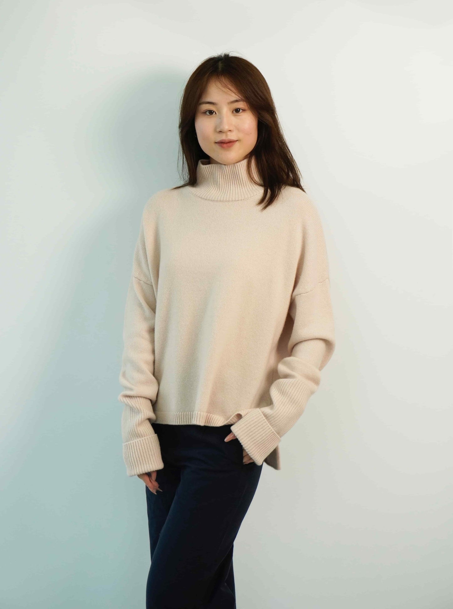 100% Cashmere Stylish Design Elegant Cashmere Sweater