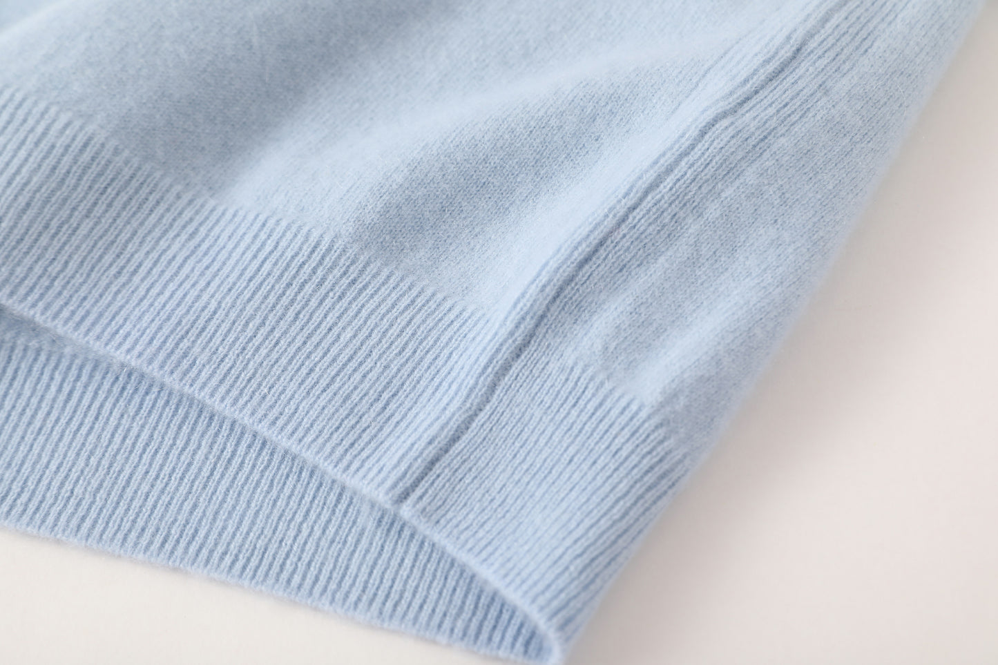 100% Cashmere High Neck Mid Sleeve Elegant Natural Comfort Ladies Cashmere Sweater