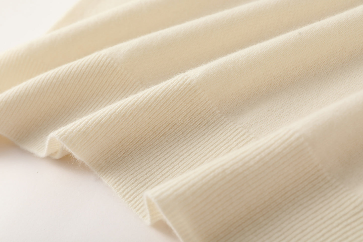 100% Cashmere Short Sleeve Slim Elegant Women's Top