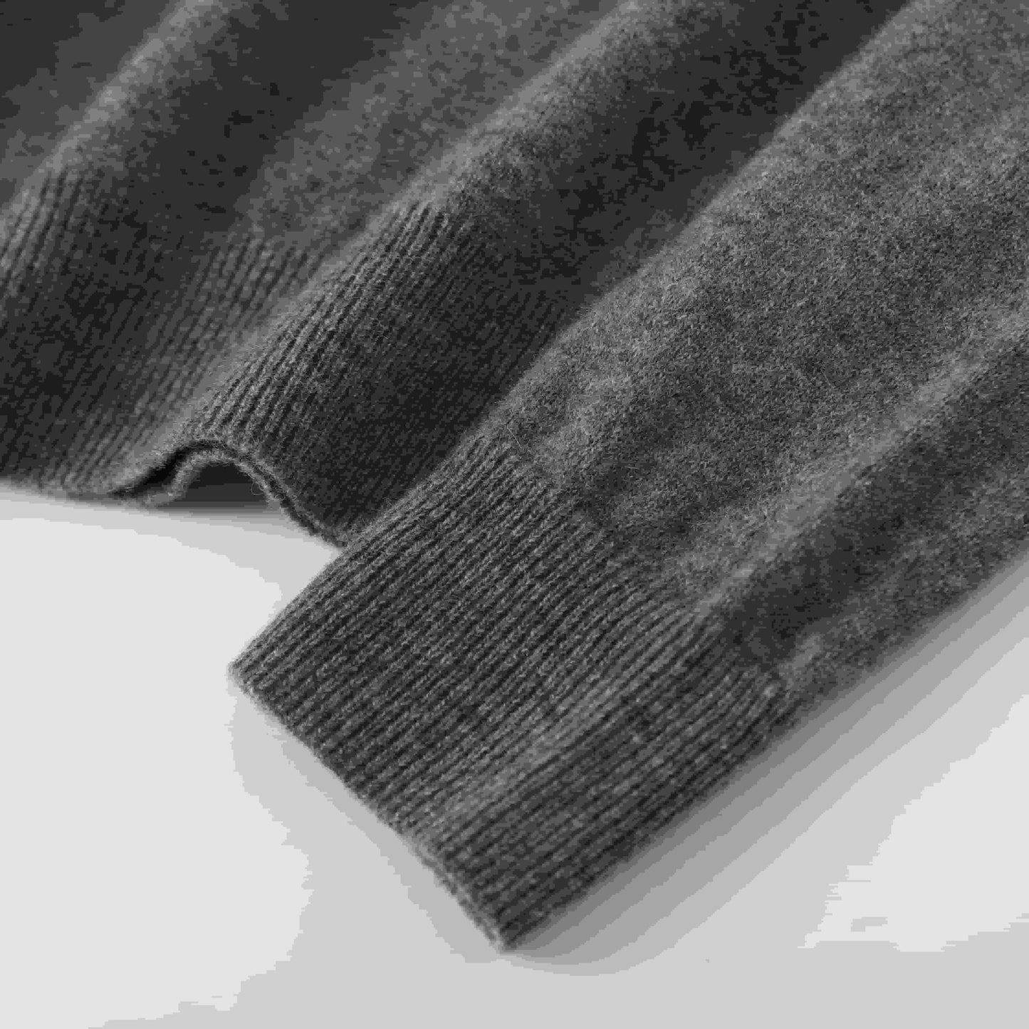 100% Cashmere Crew Neck Classic Soft Warm Exclusive Design Cashmere Sweater