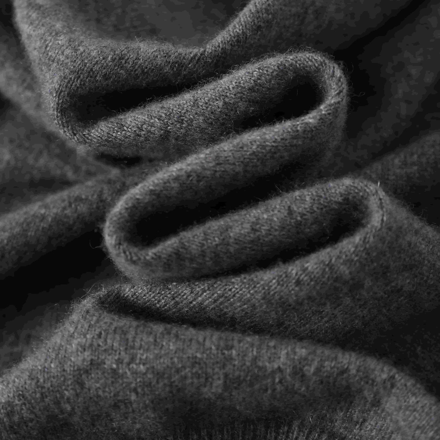 100% Cashmere Crew Neck Classic Soft Warm Exclusive Design Cashmere Sweater