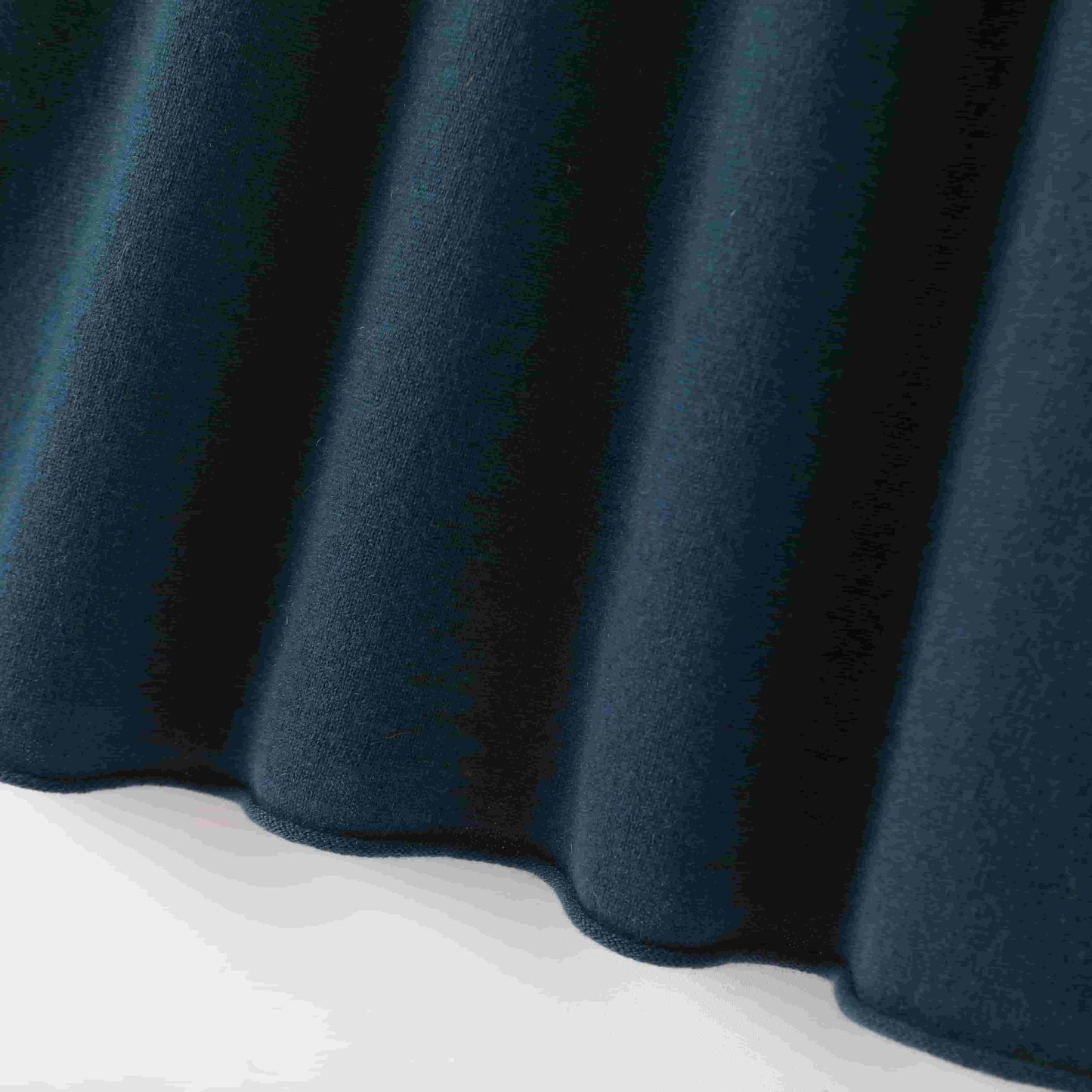 100% cashmere Exquisite, elegant and beautiful ladies' cashmere suit skirt