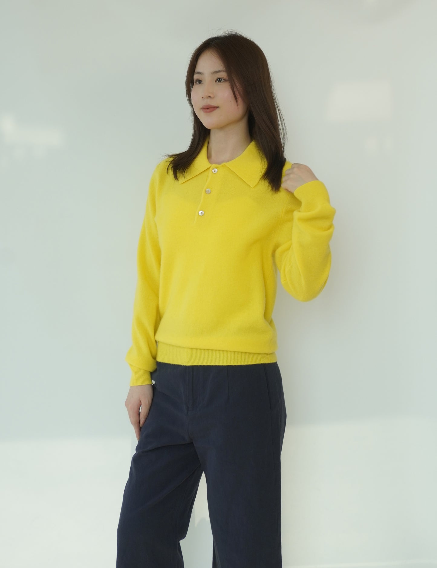 100% cashmere Warm and cozy women's cashmere polo shirt