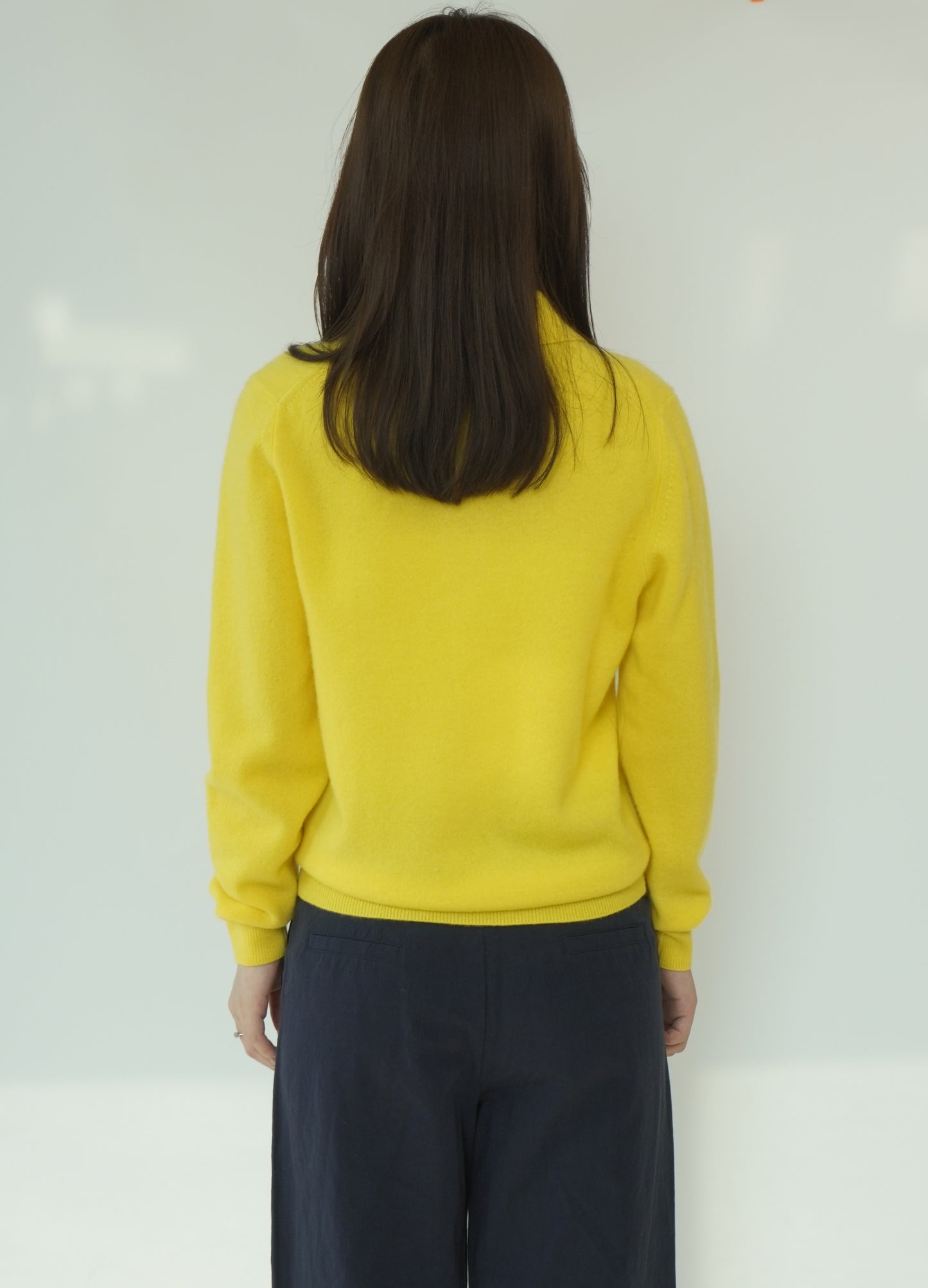 100% cashmere Warm and cozy women's cashmere polo shirt