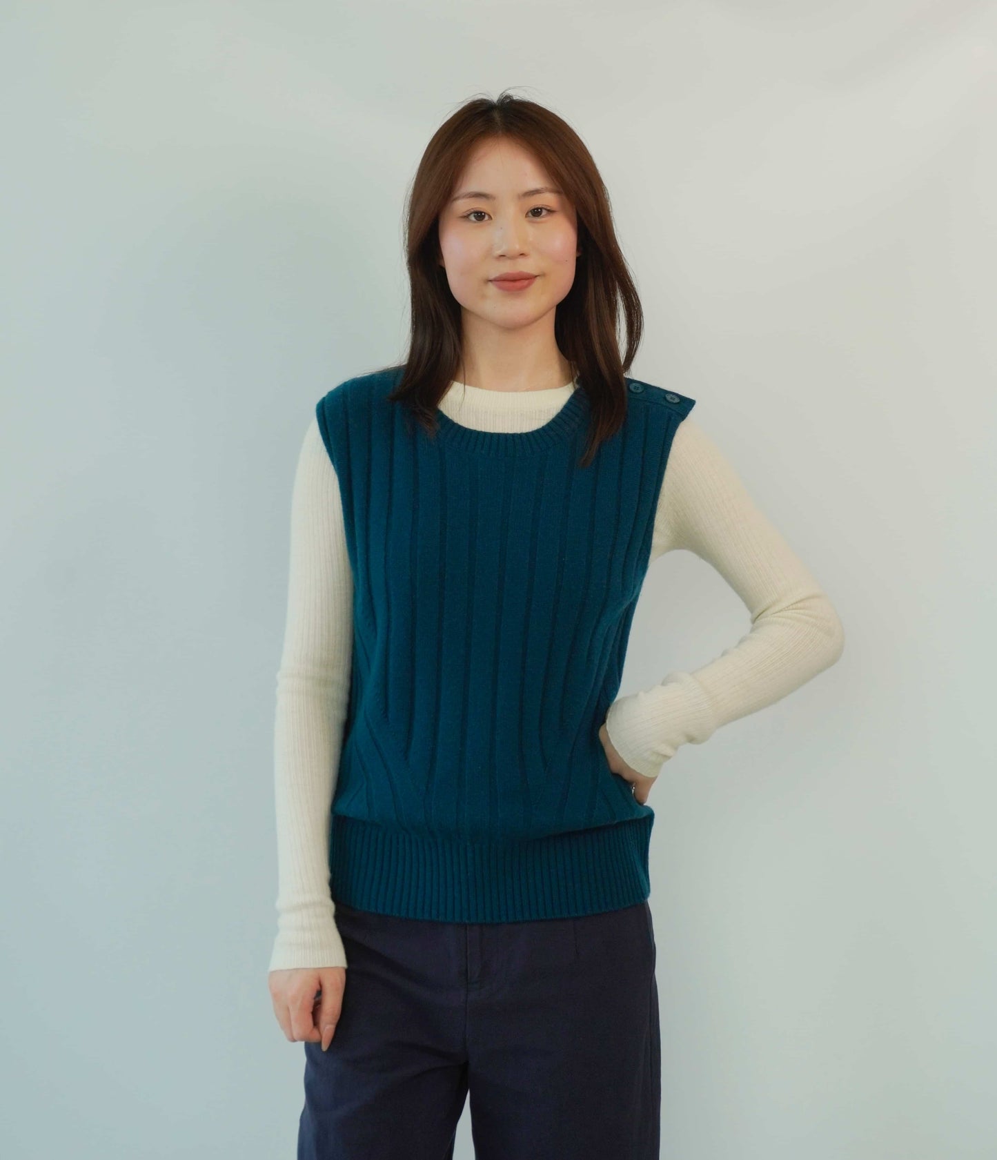 100% cashmere round neck slim fashion ladies cashmere vest