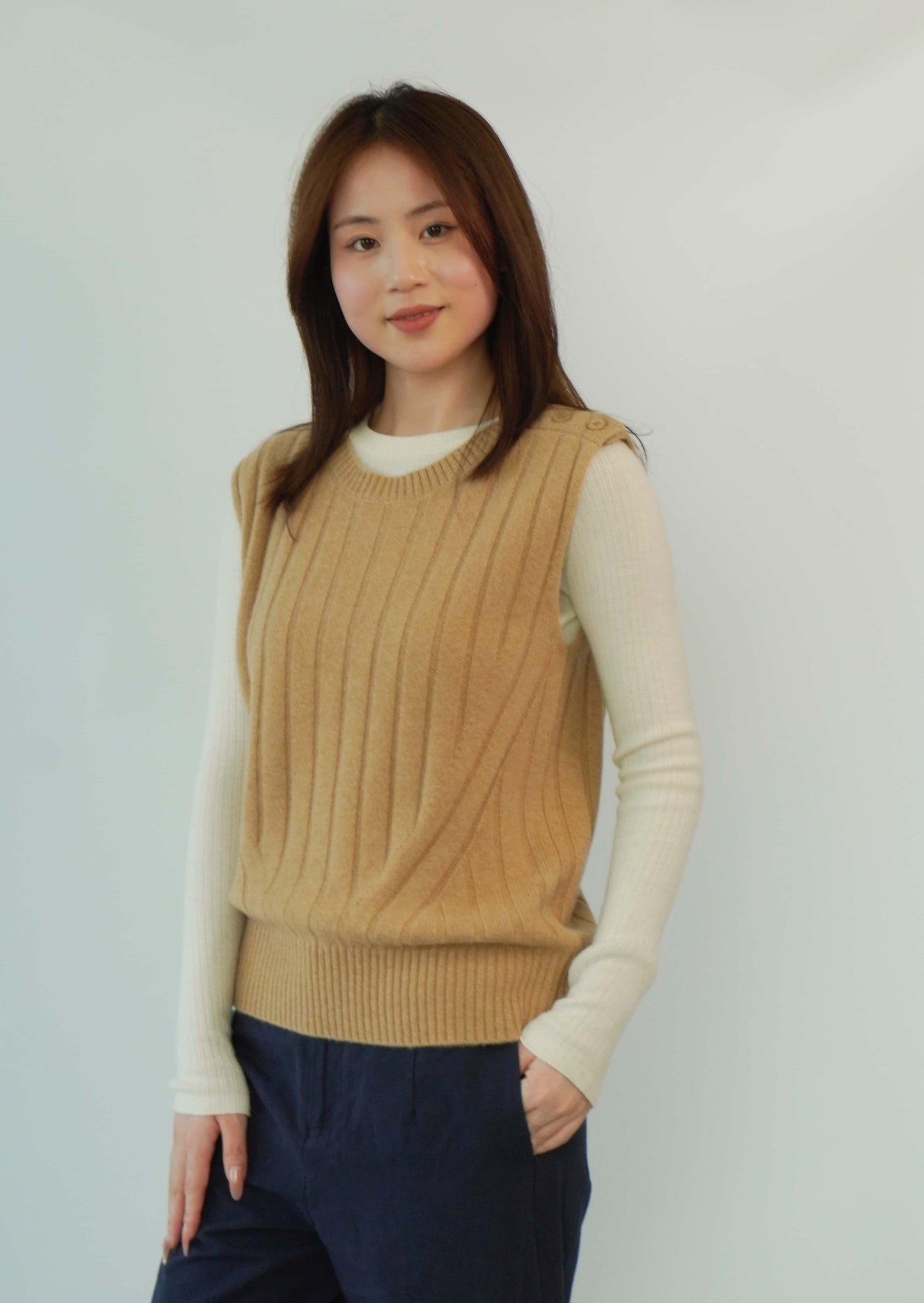 100% cashmere round neck slim fashion ladies cashmere vest