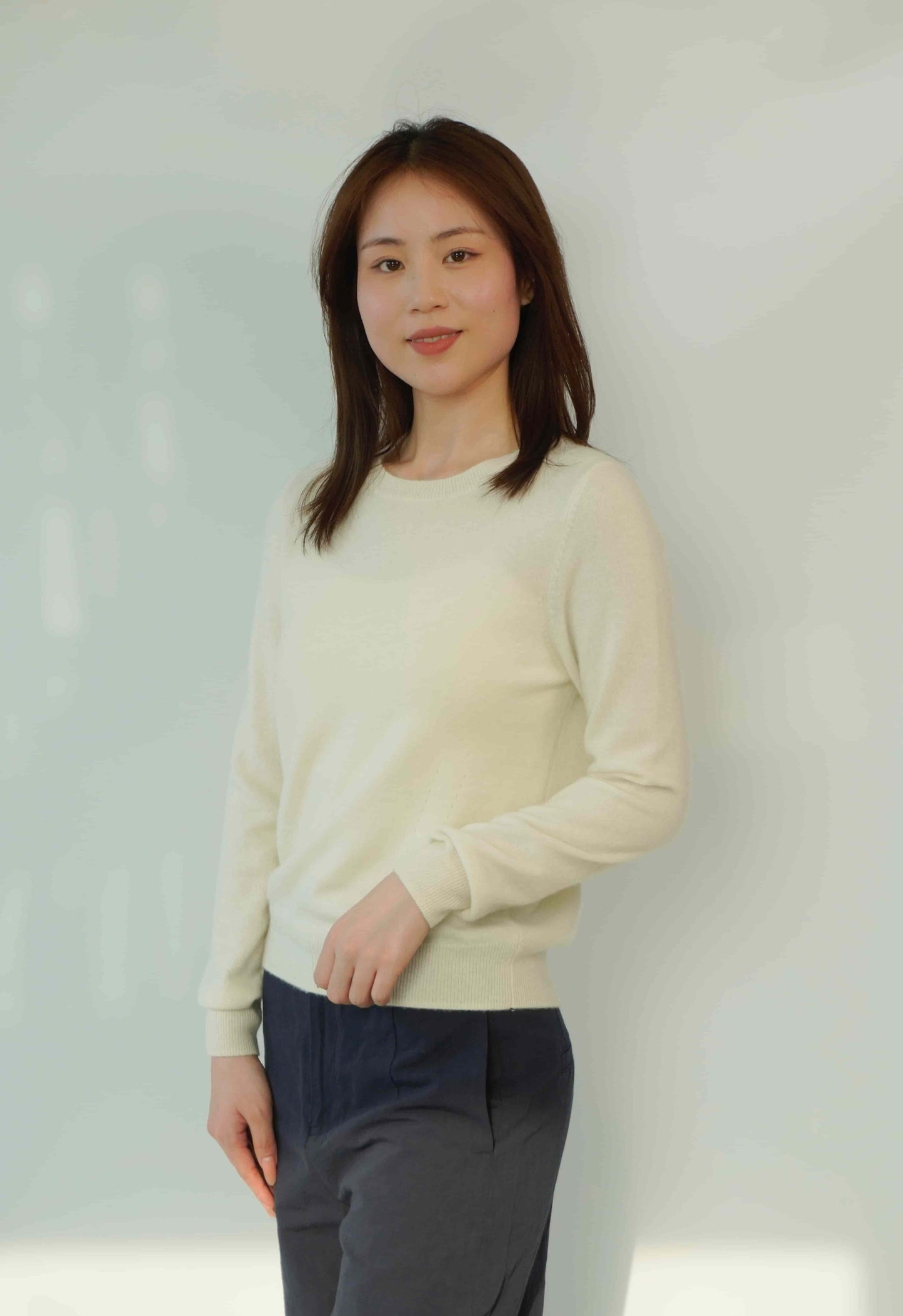 100% Cashmere Crew Neck Classic Soft Warm Exclusive Design Cashmere Sweater