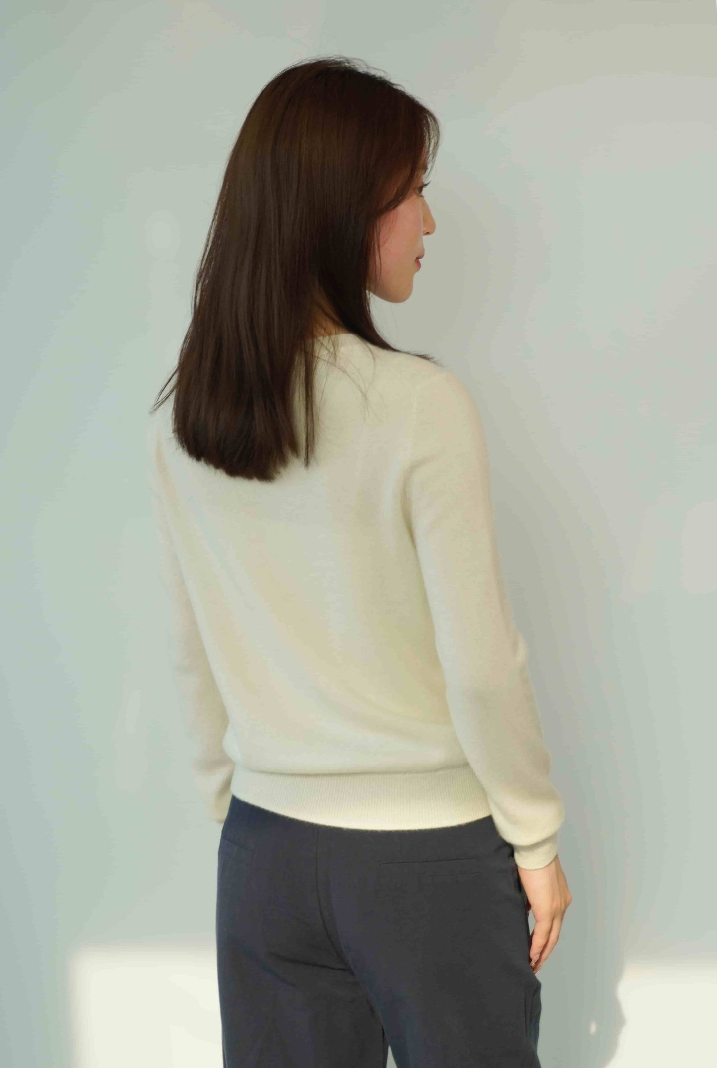 100% Cashmere Crew Neck Classic Soft Warm Exclusive Design Cashmere Sweater