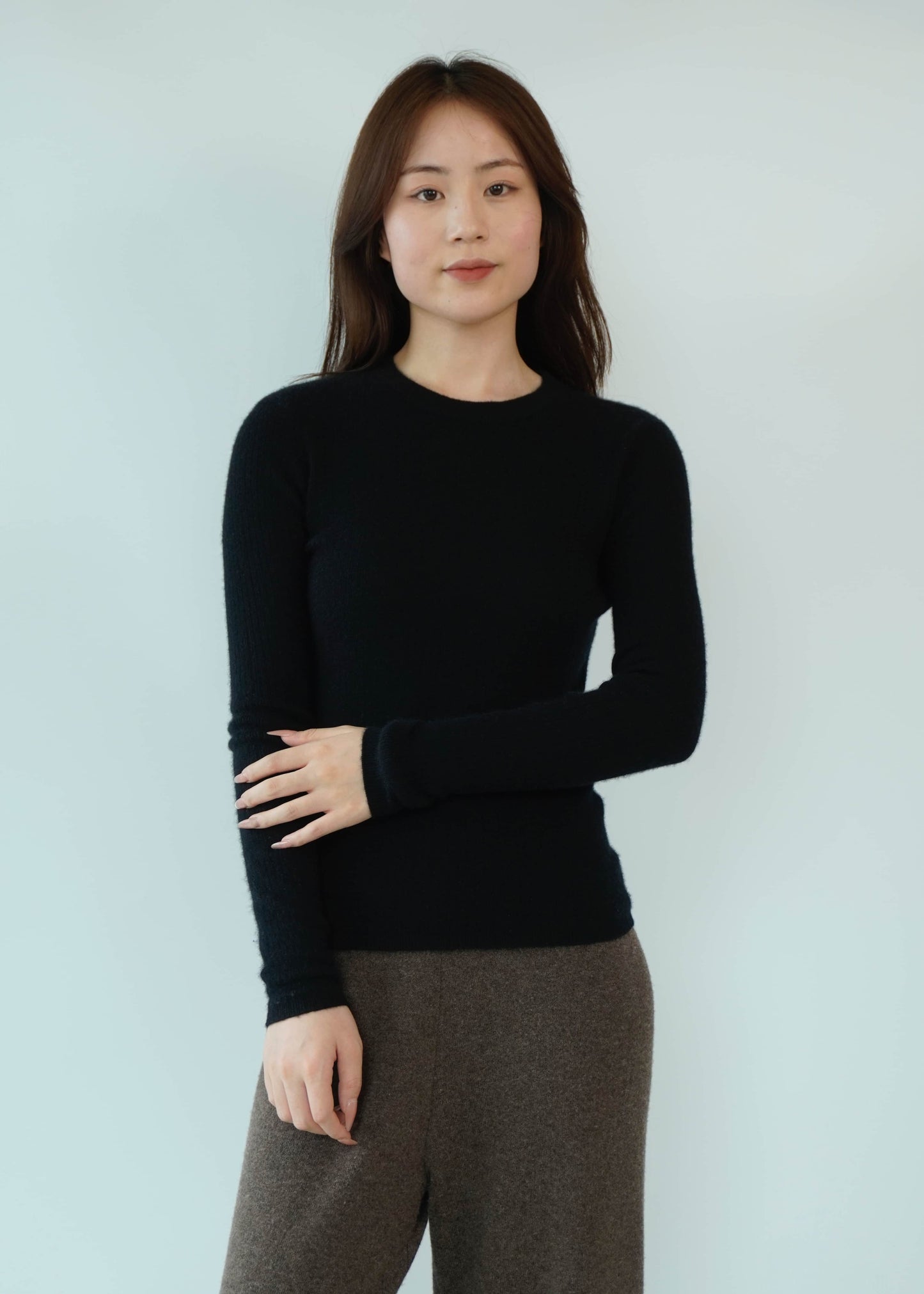 100% Cashmere Soft, cozy, breathable and elegant ladies worsted cashmere sweater
