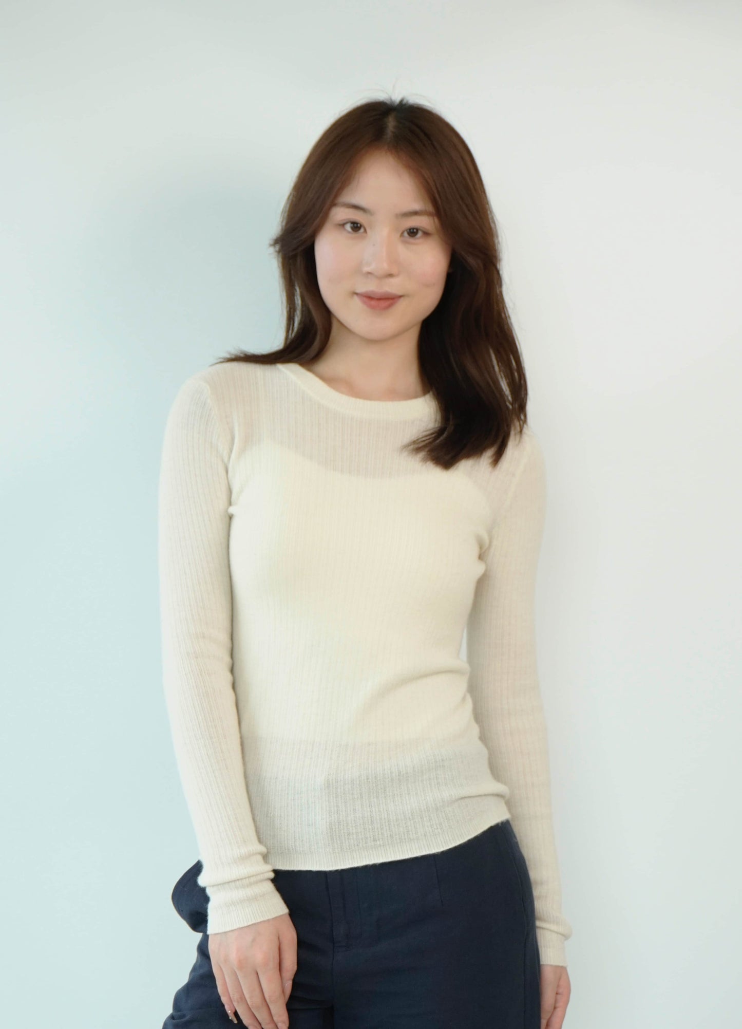 100% Cashmere Soft, cozy, breathable and elegant ladies worsted cashmere sweater