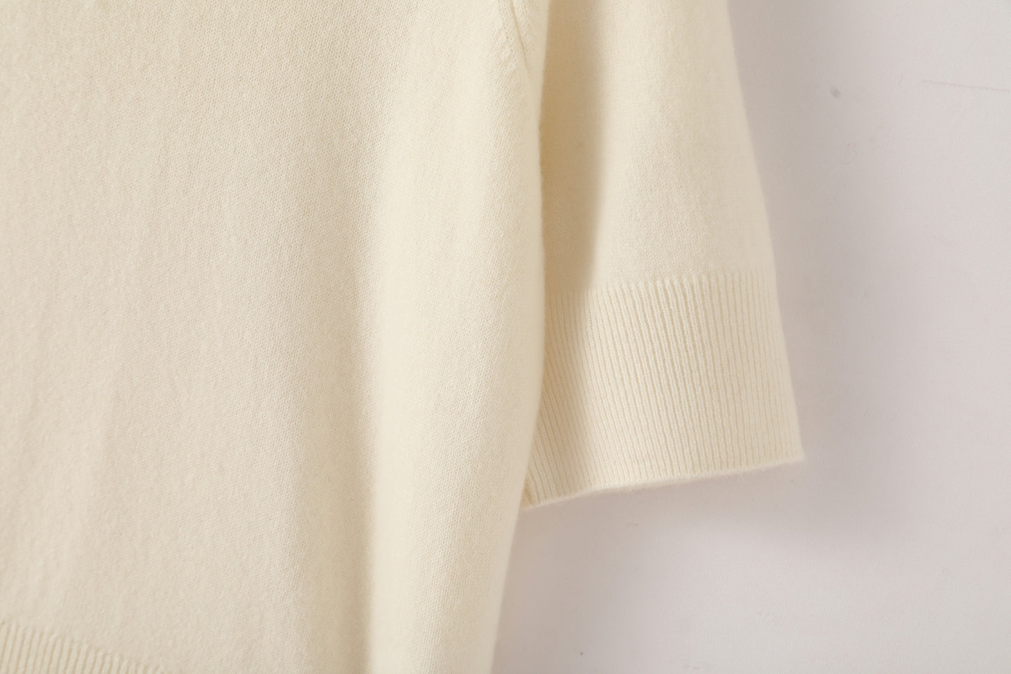 100% Cashmere Short Sleeve Slim Elegant Women's Top